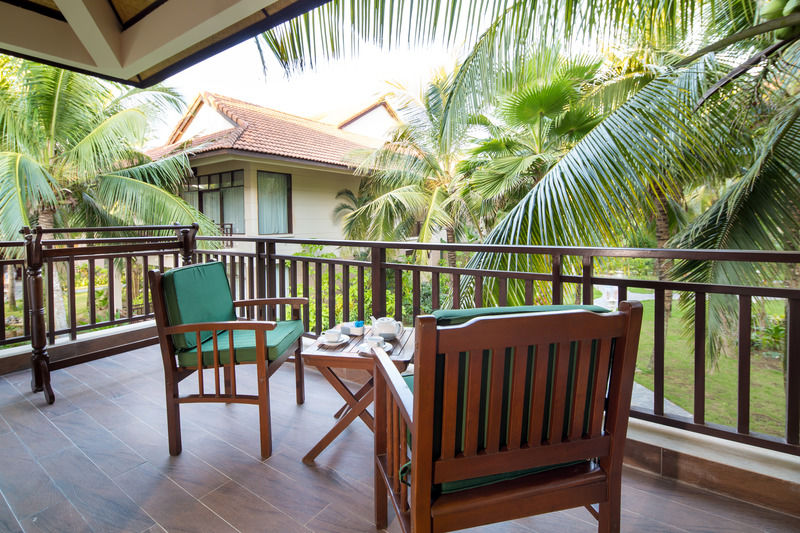Golden Sand Resort And Spa Хойан Экстерьер фото