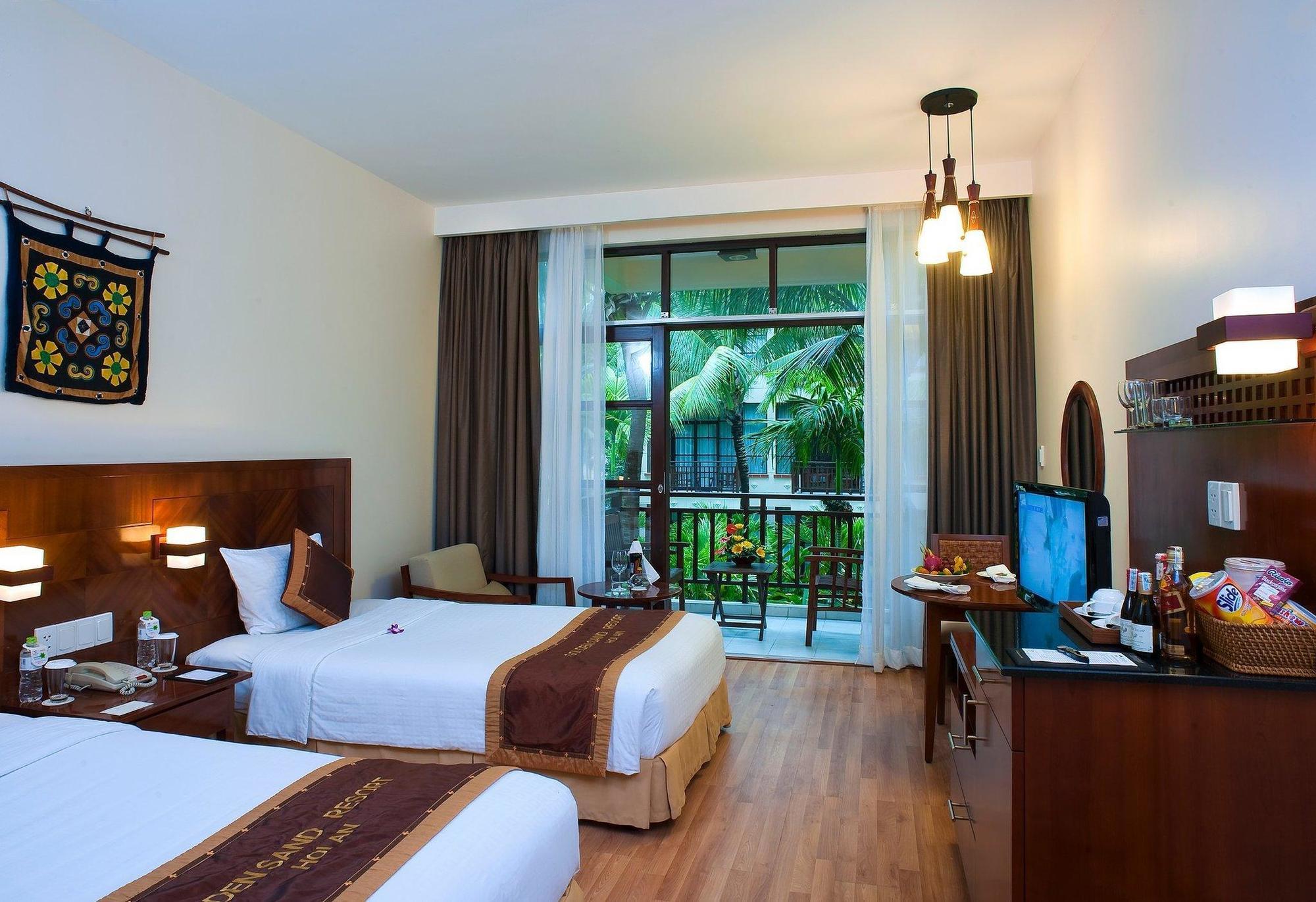 Golden Sand Resort And Spa Хойан Экстерьер фото